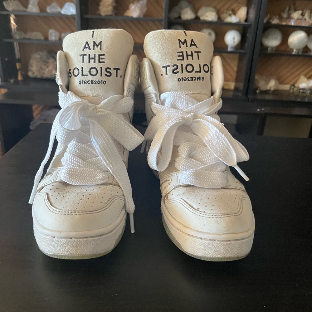 “I am the soloist” high top Converse white futuristic cool skateboard sneakers